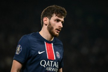 开云体育官网-克瓦拉茨赫利亚：安菲尔德的气氛会很震撼，我们必须做好准备